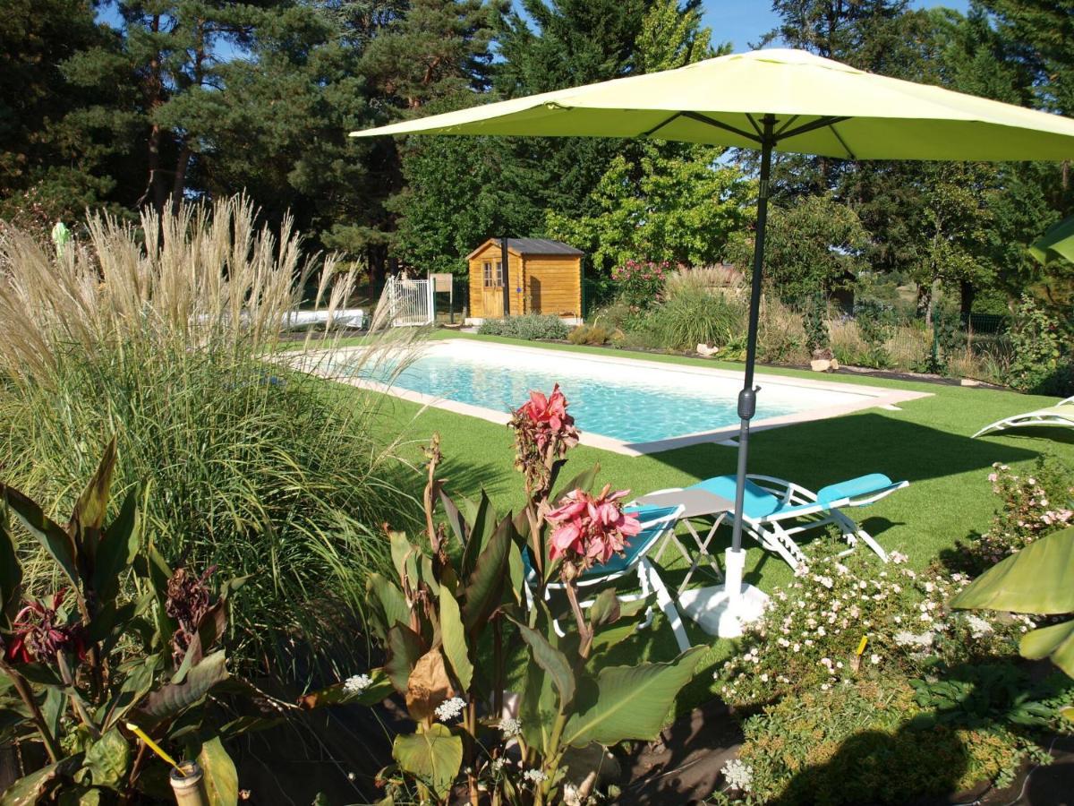 Cozy Cottage In Aquitaine With Private Swimming Pool Peyzac-le-Moustier Eksteriør bilde
