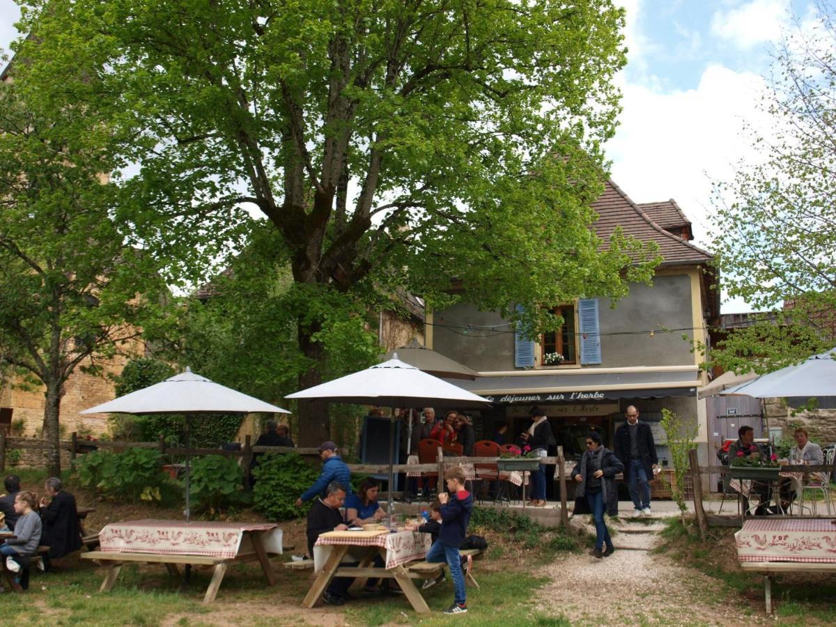 Cozy Cottage In Aquitaine With Private Swimming Pool Peyzac-le-Moustier Eksteriør bilde