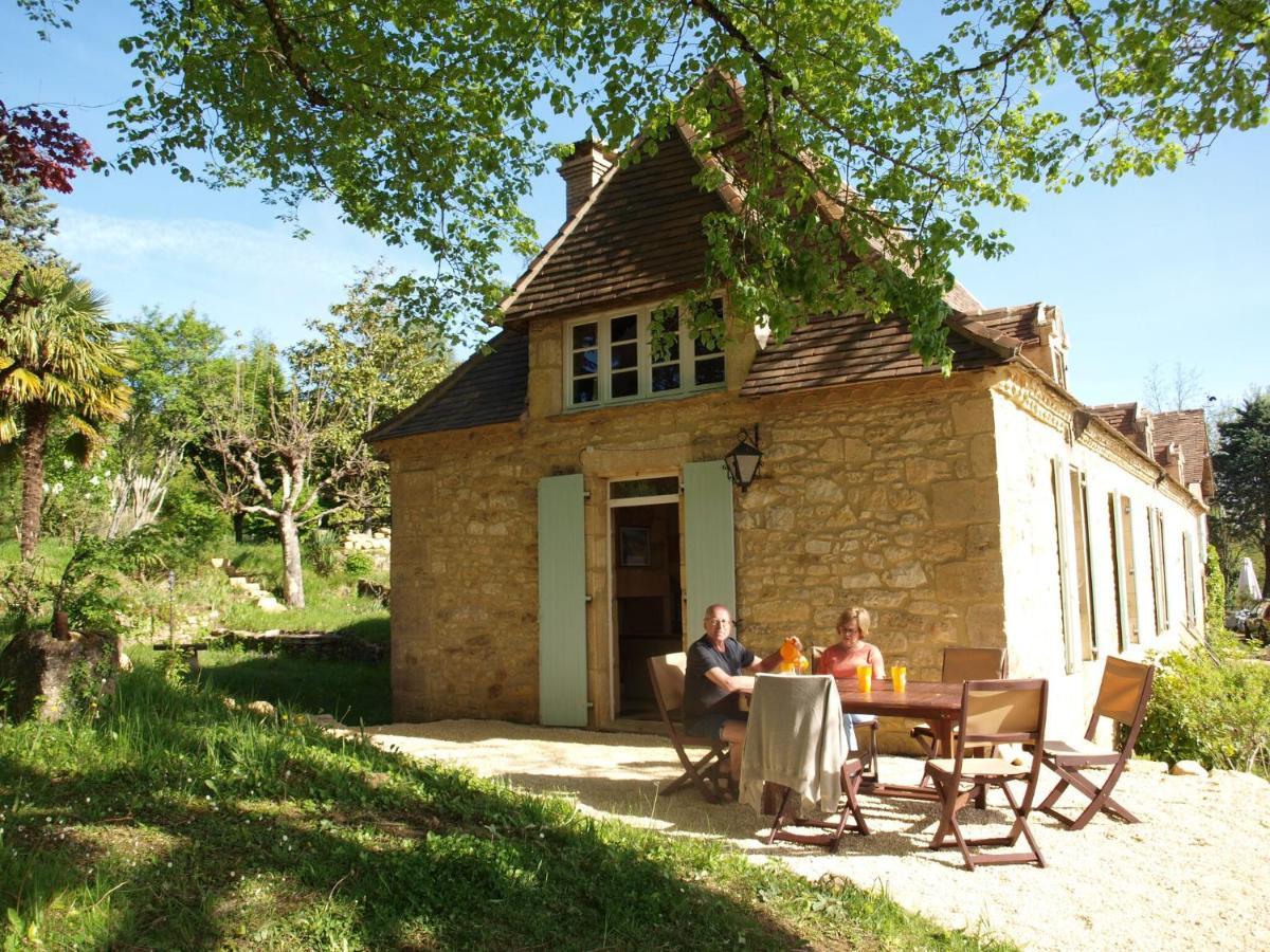 Cozy Cottage In Aquitaine With Private Swimming Pool Peyzac-le-Moustier Eksteriør bilde
